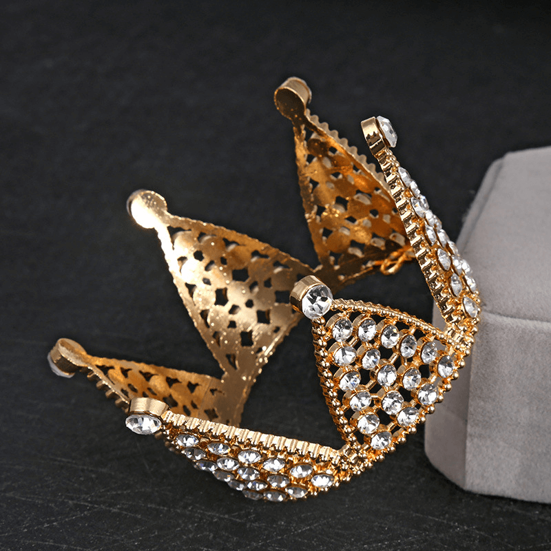 Gold Metal Rhinestone Crown For Tumblers